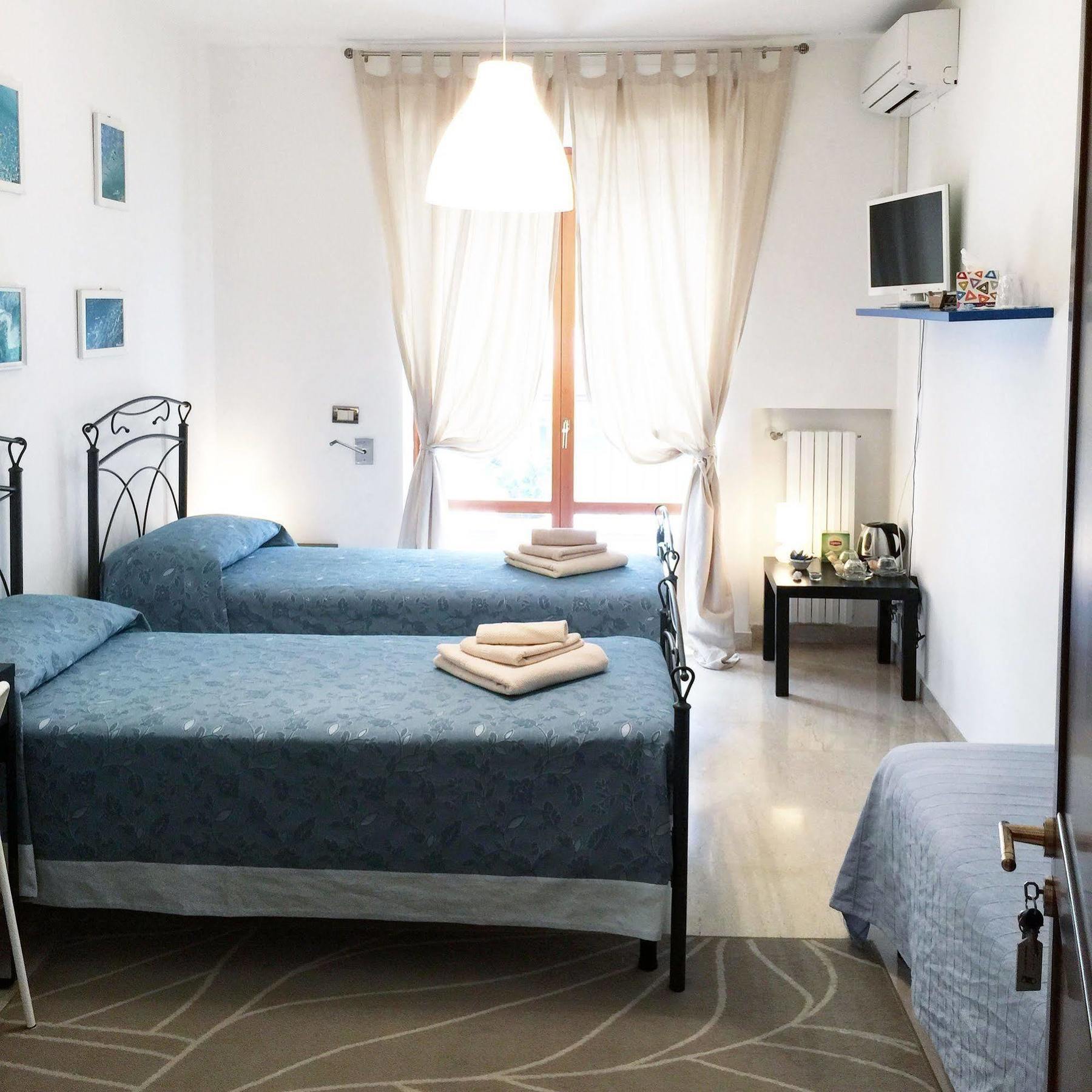 B&B Le Saline ตารันโต ภายนอก รูปภาพ